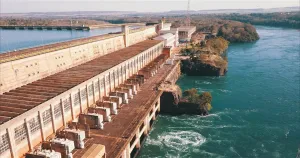 Usina hidroel&eacute;trica de Cachoeira Dourada refor&ccedil;a orienta&ccedil;&otilde;es de seguran&ccedil;a