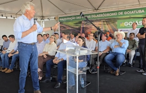 Caiado pede uni&atilde;o de Zezinho e Alberto pelo bem de Goiatuba
