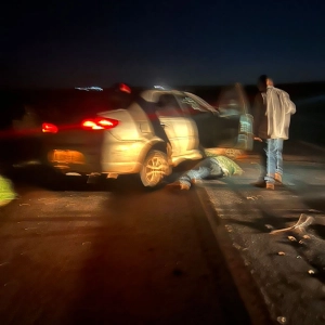 Acidente envolvendo carro X caminh&atilde;o deixa 2 feridos