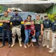 Garota que sonha em ser PRF comemora aniversário com policiais
