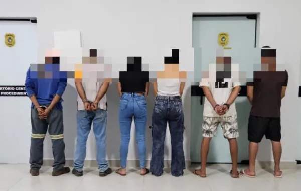 Investiga&ccedil;&atilde;o leva 7 da mesma fam&iacute;lia &agrave; pris&atilde;o por tr&aacute;fico