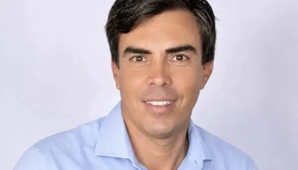 Elisberto da Retro vence elei&ccedil;&atilde;o suplementar com 65% dos votos em Jovi&acirc;nia