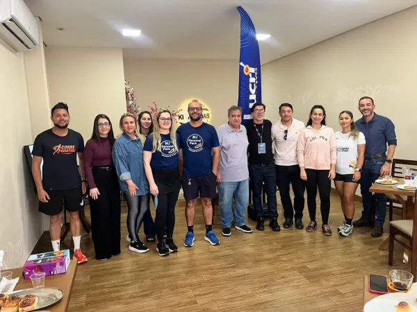 Organiza&ccedil;&atilde;o promove caf&eacute; da manh&atilde; com grupos de corrida para planejar Corrida da Primavera
