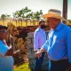 Prefeito Zezinho Vieira visita canteiros de obras