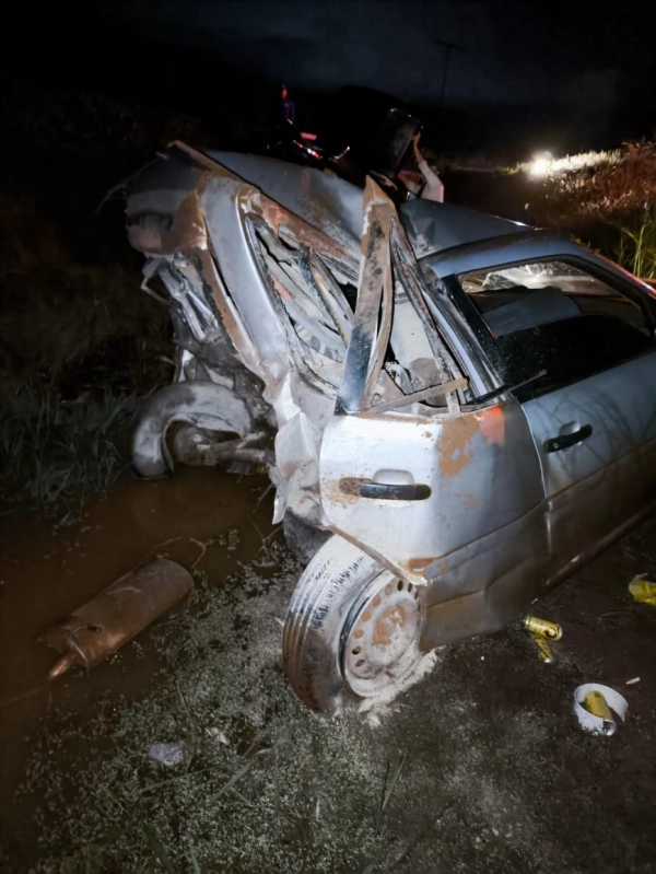 Colis&atilde;o traseira deixa uma v&iacute;tima fatal na GO - 515