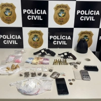 Polícia Civil deflagra operação pó e ferro em Morrinhos
