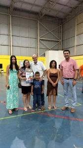 ITUMBIARA 116 ANOS: Moradores do Conjunto Santa Helena recebem escrituras das casas