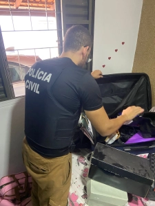 Polícia Civil cumpre mandado de busca e apreensão em imóvel suspeito de servir ao tráfico